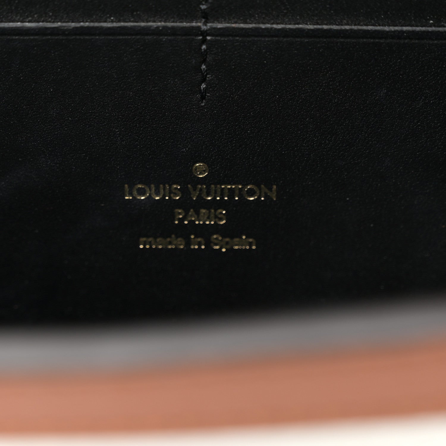 Louis Vuitton Taurillon Dauphine Bumbag Blackberry Snow 6 of 10