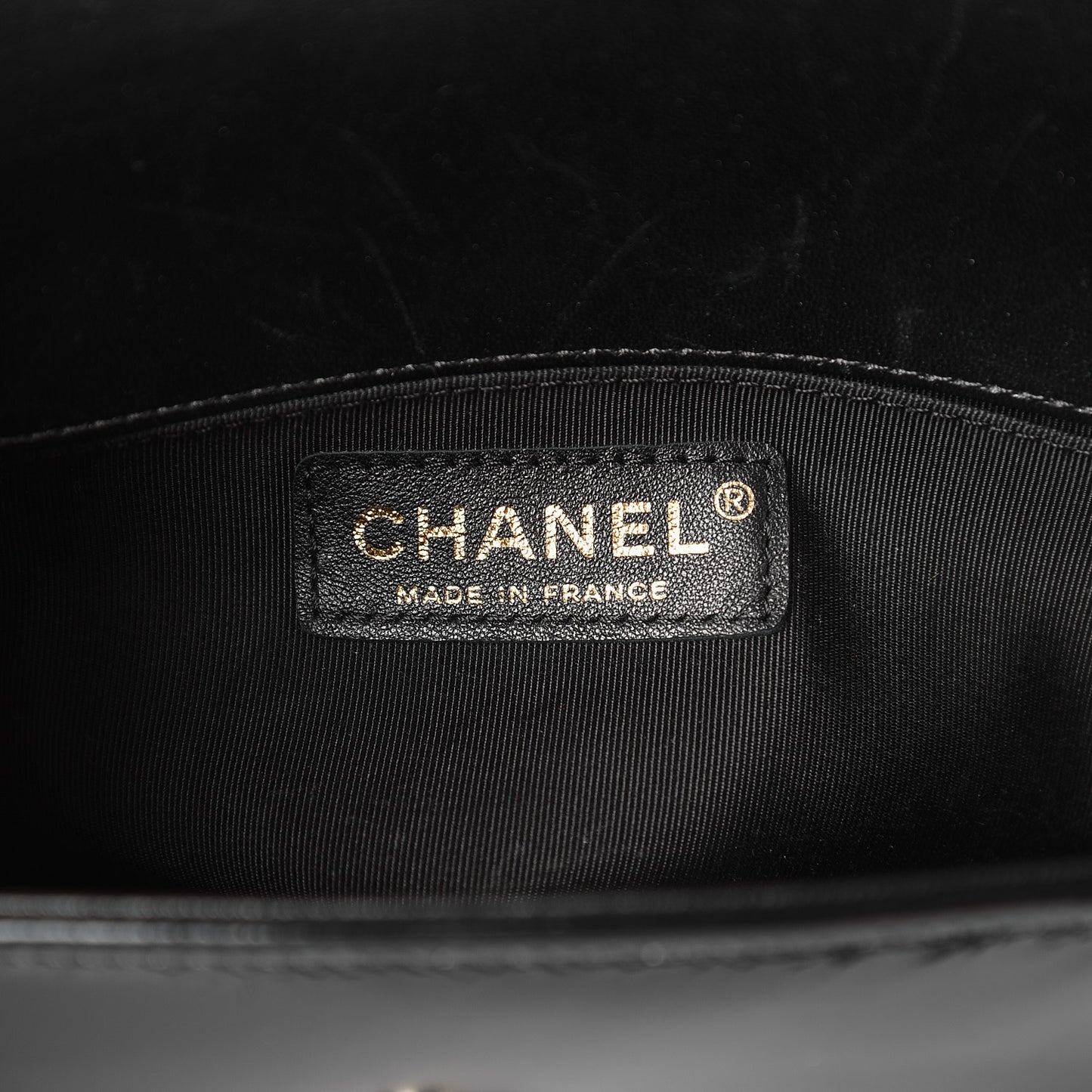 Iridescent Glazed Calfskin Quilted Small Boy Flap Black
