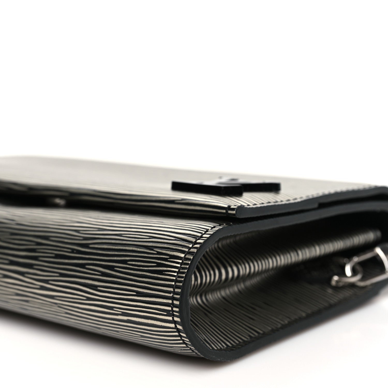Louis Vuitton Epi Clery Platine 9 of 9