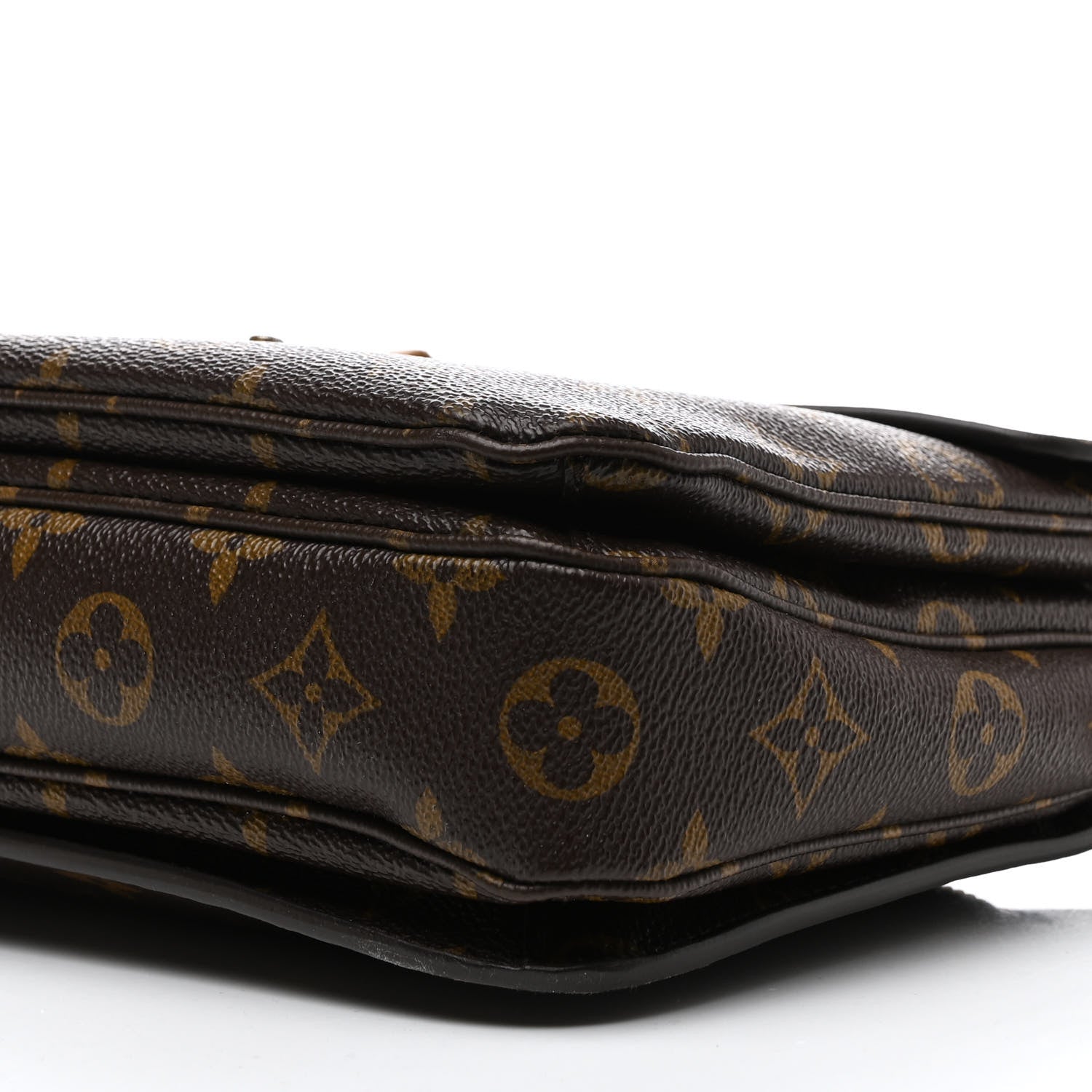 Louis Vuitton Monogram Pochette Metis 10 of 18