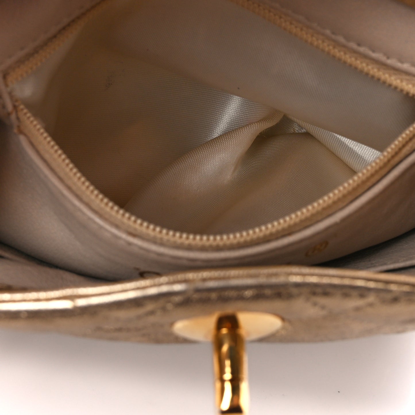 Metallic Lambskin Quilted Shoulder Bag Gold