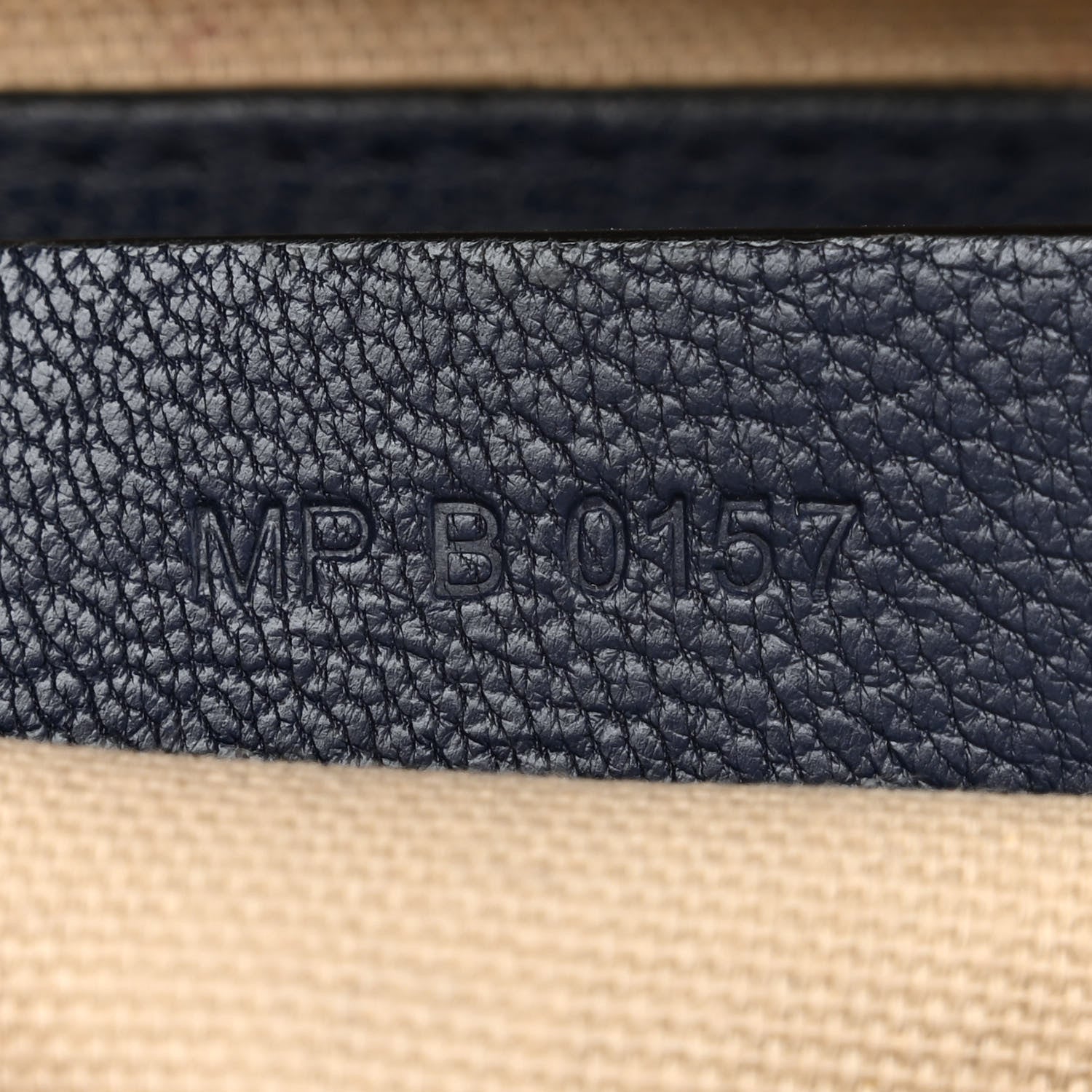 Givenchy Sugar Goatskin Medium Antigona Navy 7 of 14