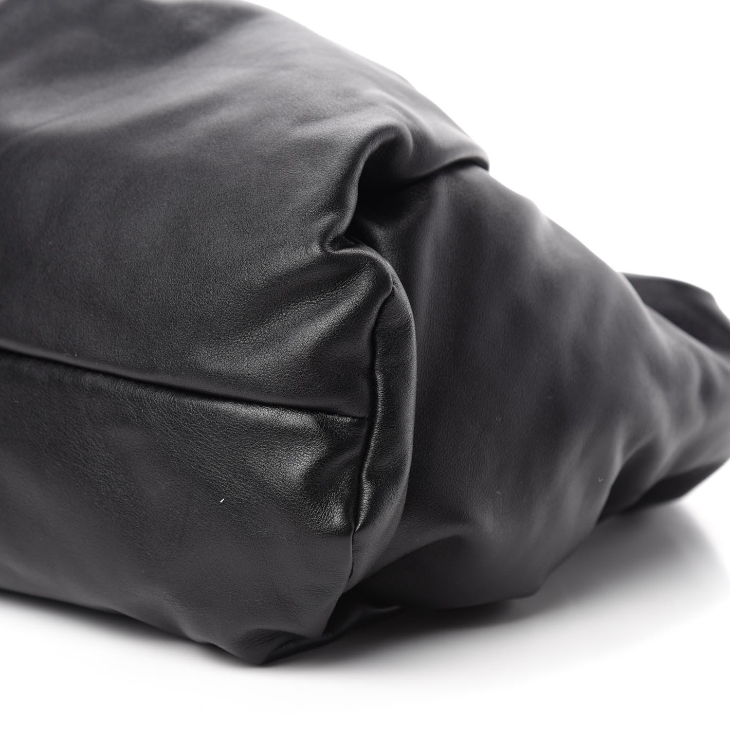Bottega Veneta Smooth Butter Calfskin The Shoulder Pouch Black 7 of 10