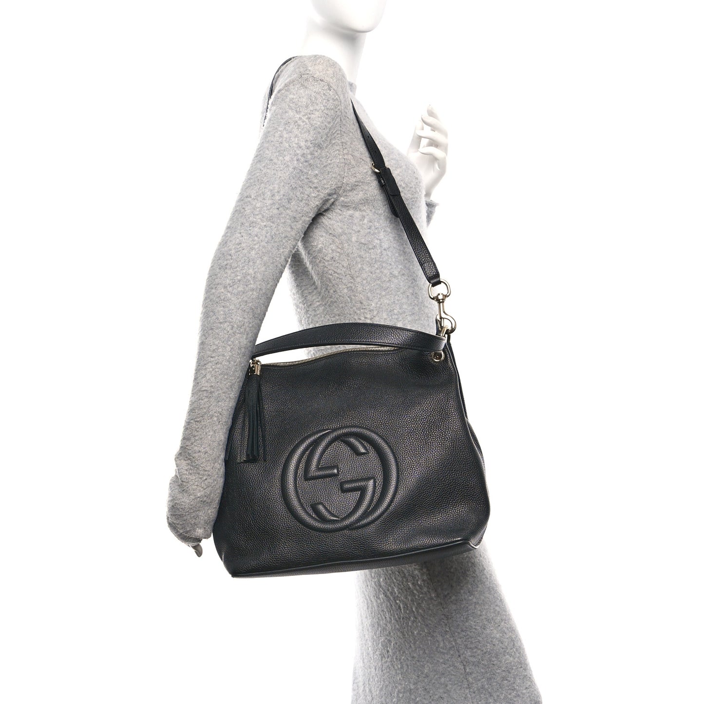 Pebbled Calfskin Large Soho Hobo Black