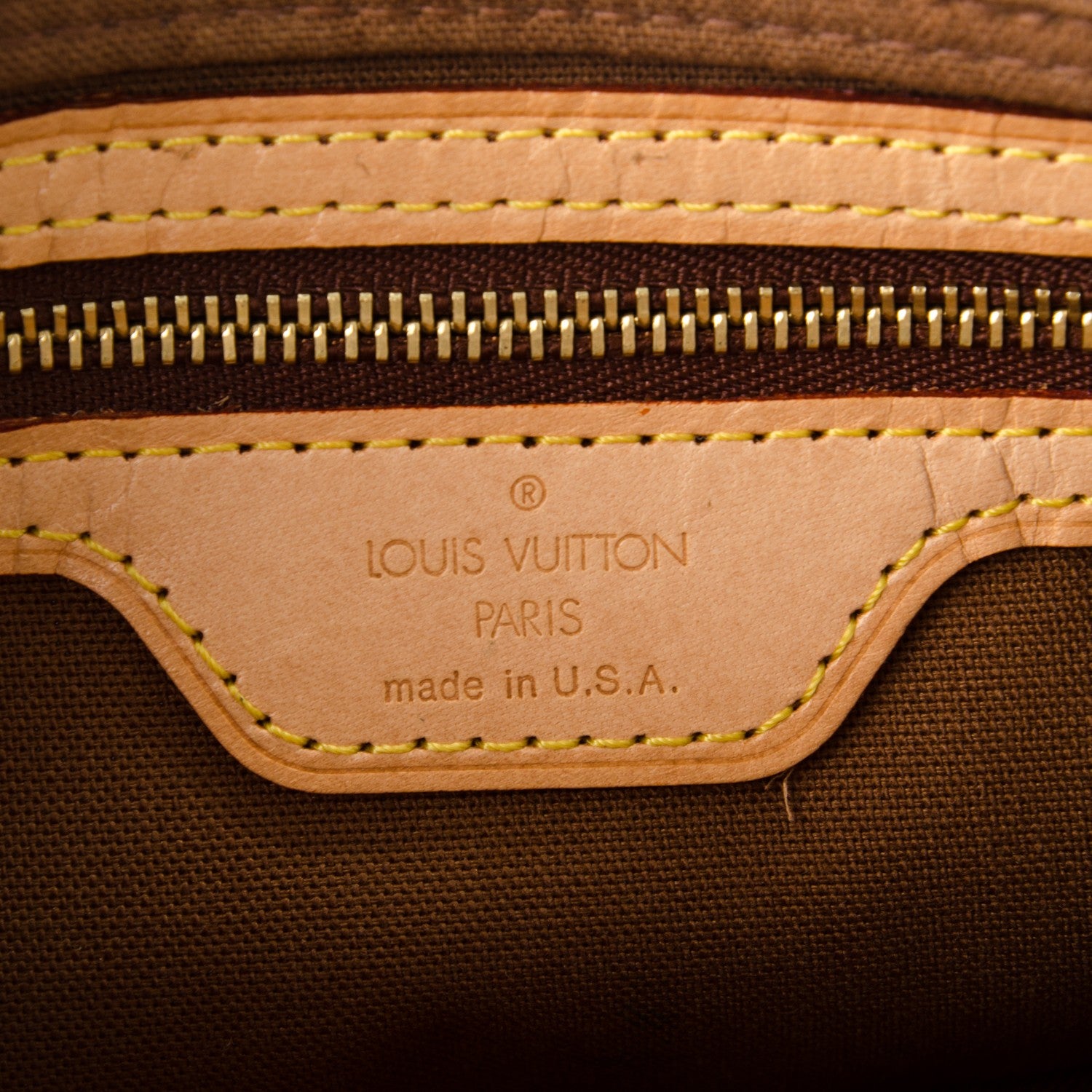 Louis Vuitton Monogram Trotteur 6 of 7