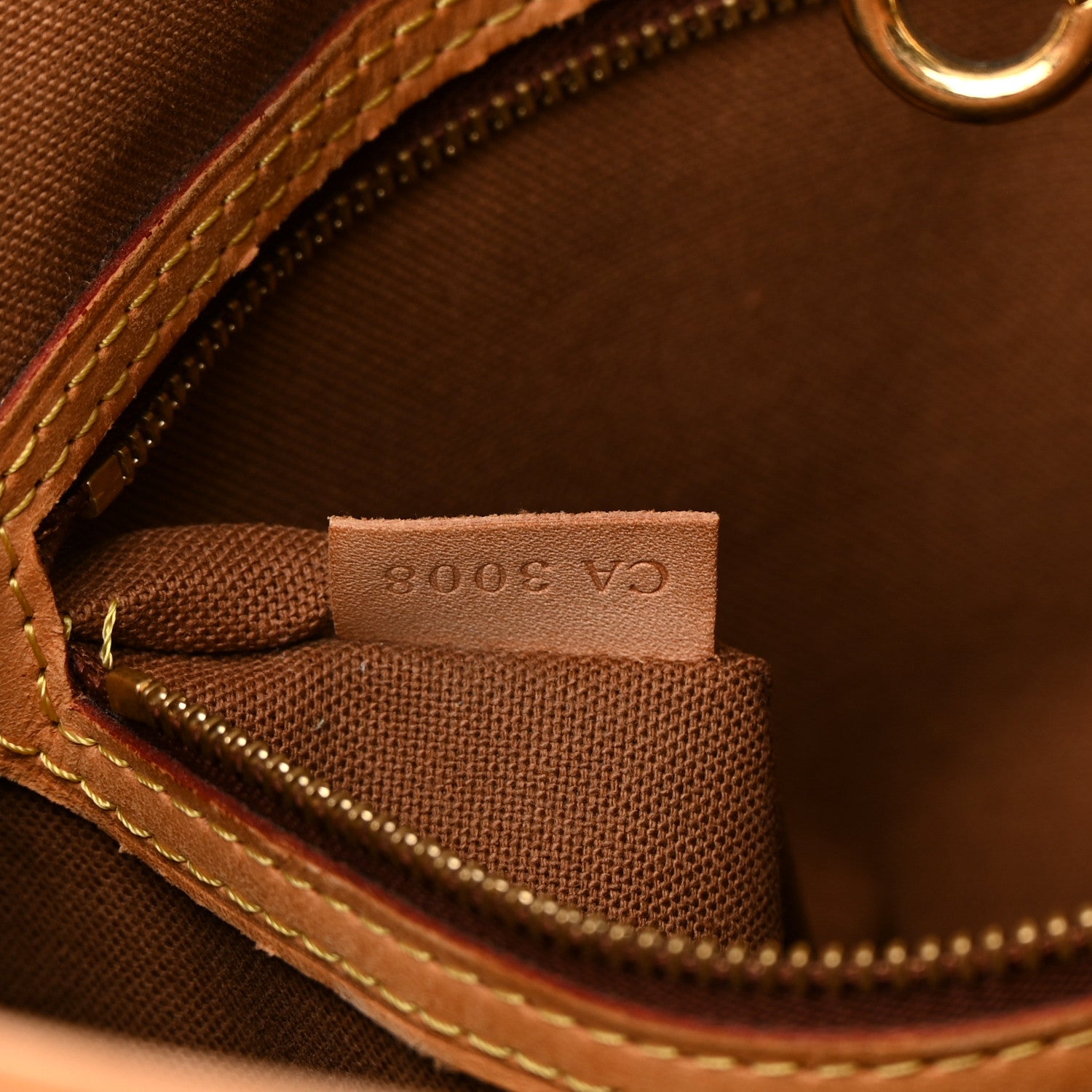 Louis Vuitton Monogram Batignolles Horizontal 7 of 17