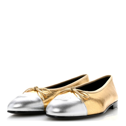 Chanel Metallic Crackled Laminated Calfskin CC Cap Toe Ballerina Flats 38.5 Gold Silver 4 of 10