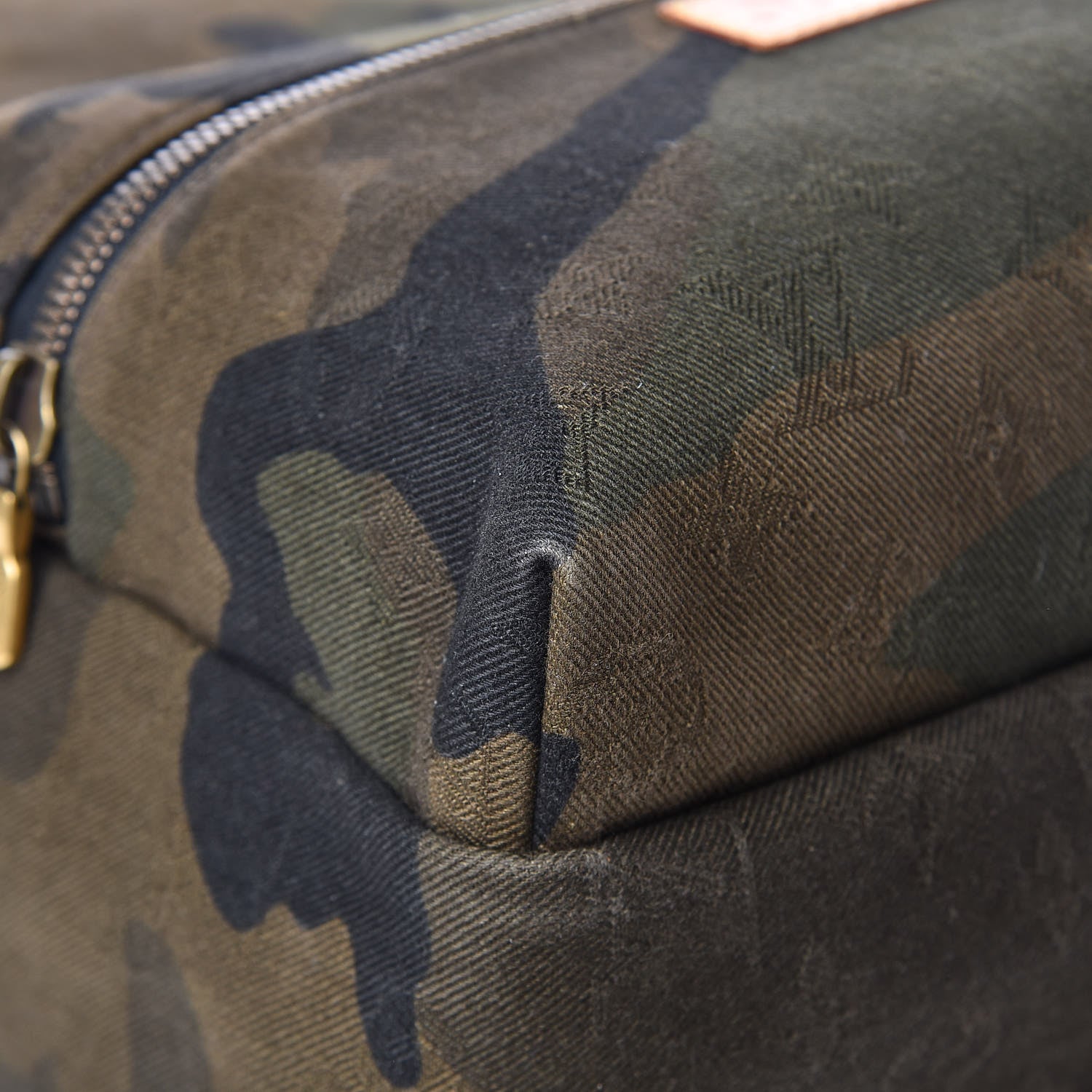 Louis Vuitton X SUPREME Canvas Camouflage Apollo Backpack 9 of 14