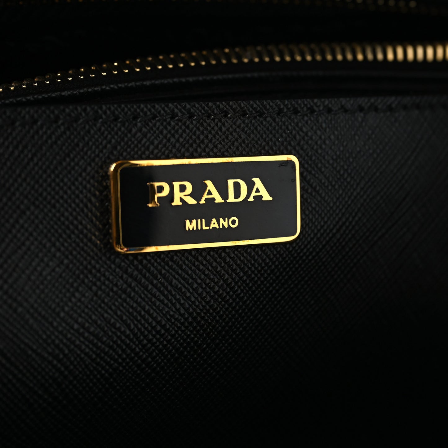 affiano Lux Extra Large Galleria Double Zip Tote Black