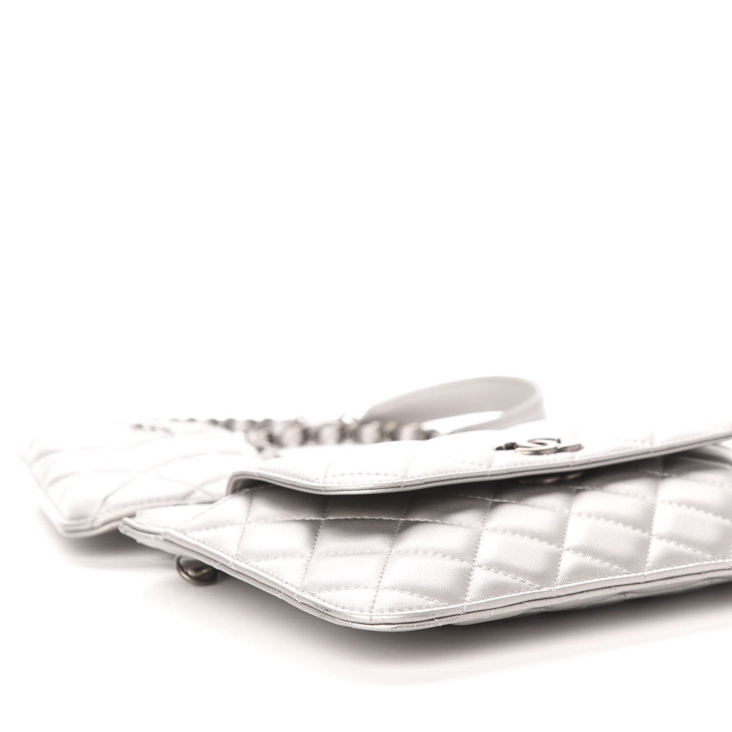 Metallic Lambskin Quilted Clutch With Chain Silver