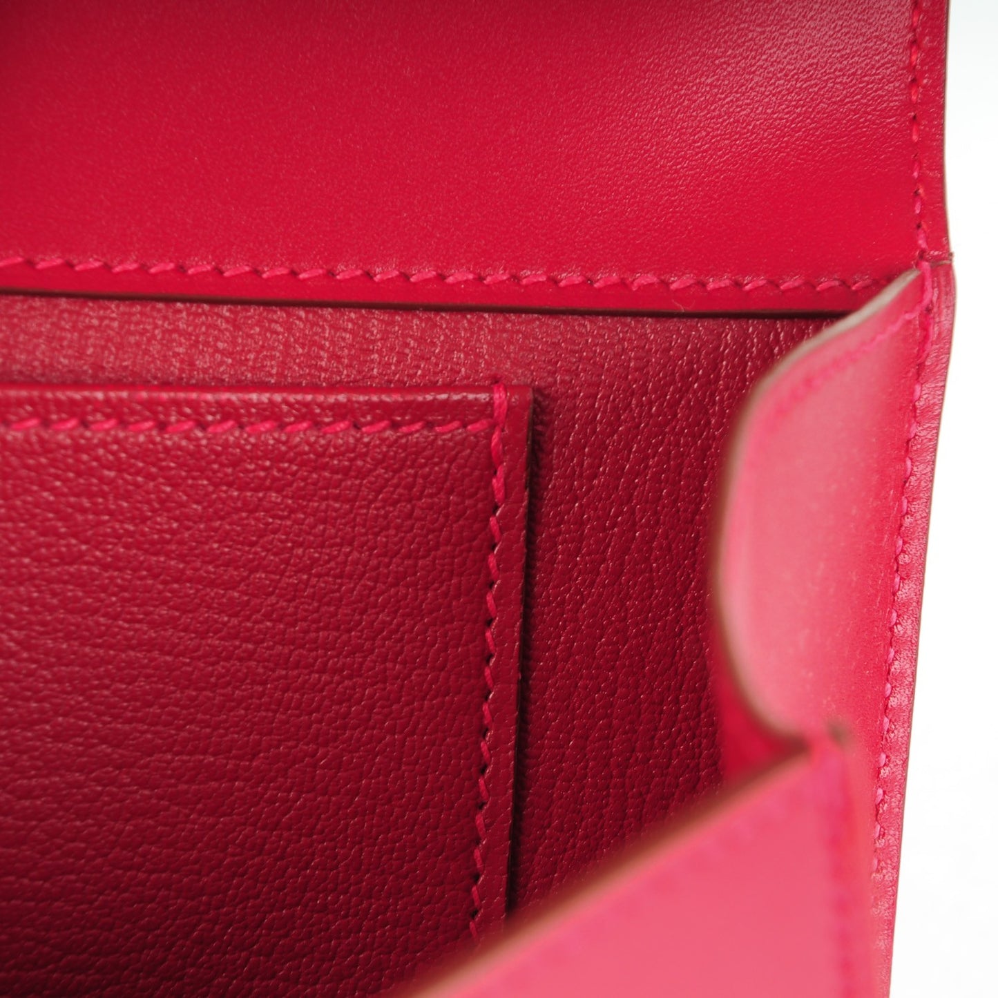 Tadelakt Medor 23 Clutch Rouge Vif