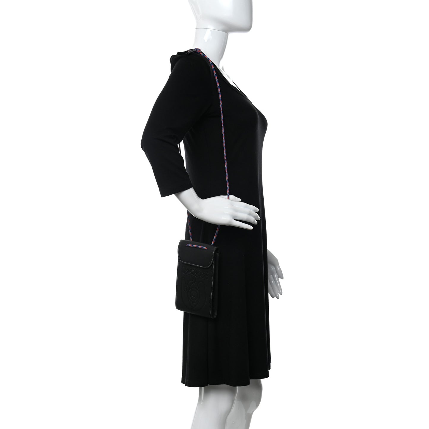 Calfskin Neck Pocket Black