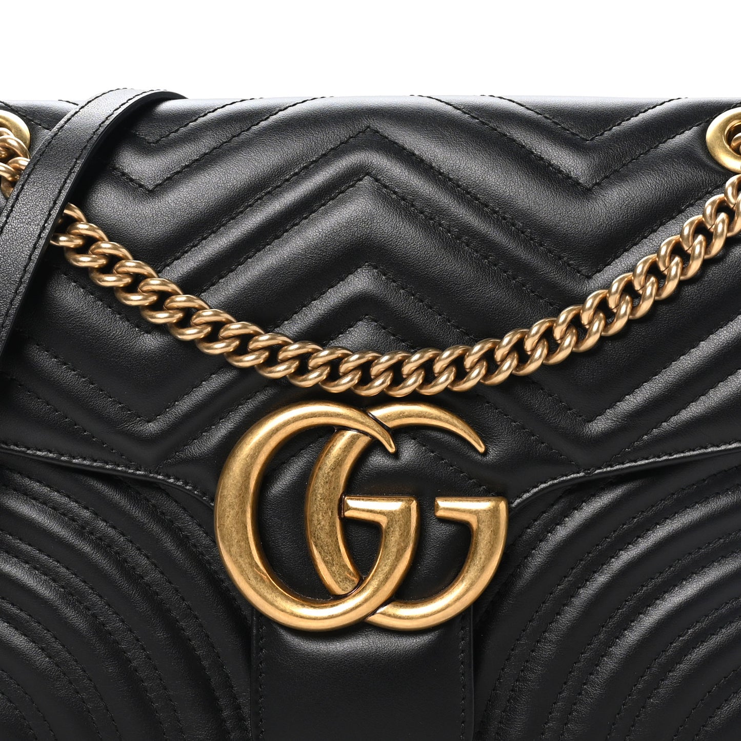 Calfskin Matelasse Medium GG Marmont Shoulder Bag Black