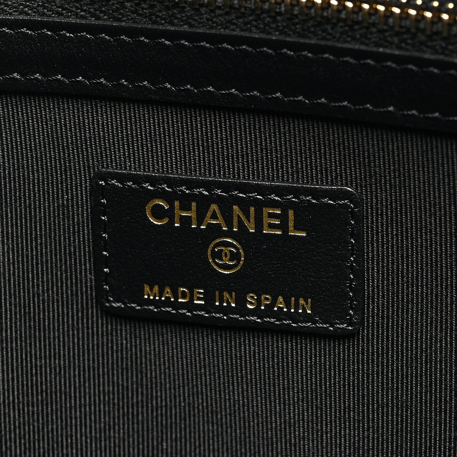 Chanel Caviar Quilted Large Boy Zip Pouch 6 of 7
