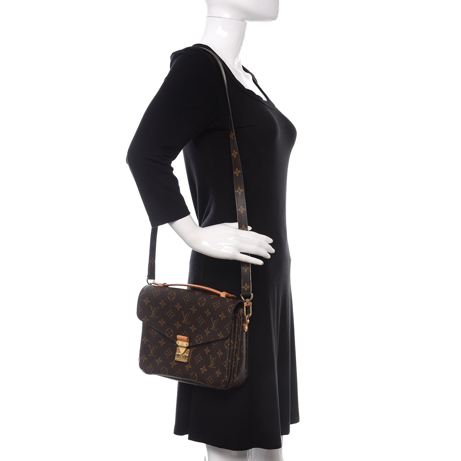 Louis Vuitton Monogram Pochette Metis 2 of 10