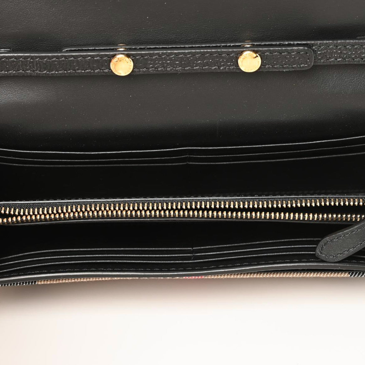 Burberry Grainy Calfskin House Check Henley Wallet On Chain Black 6 of 7