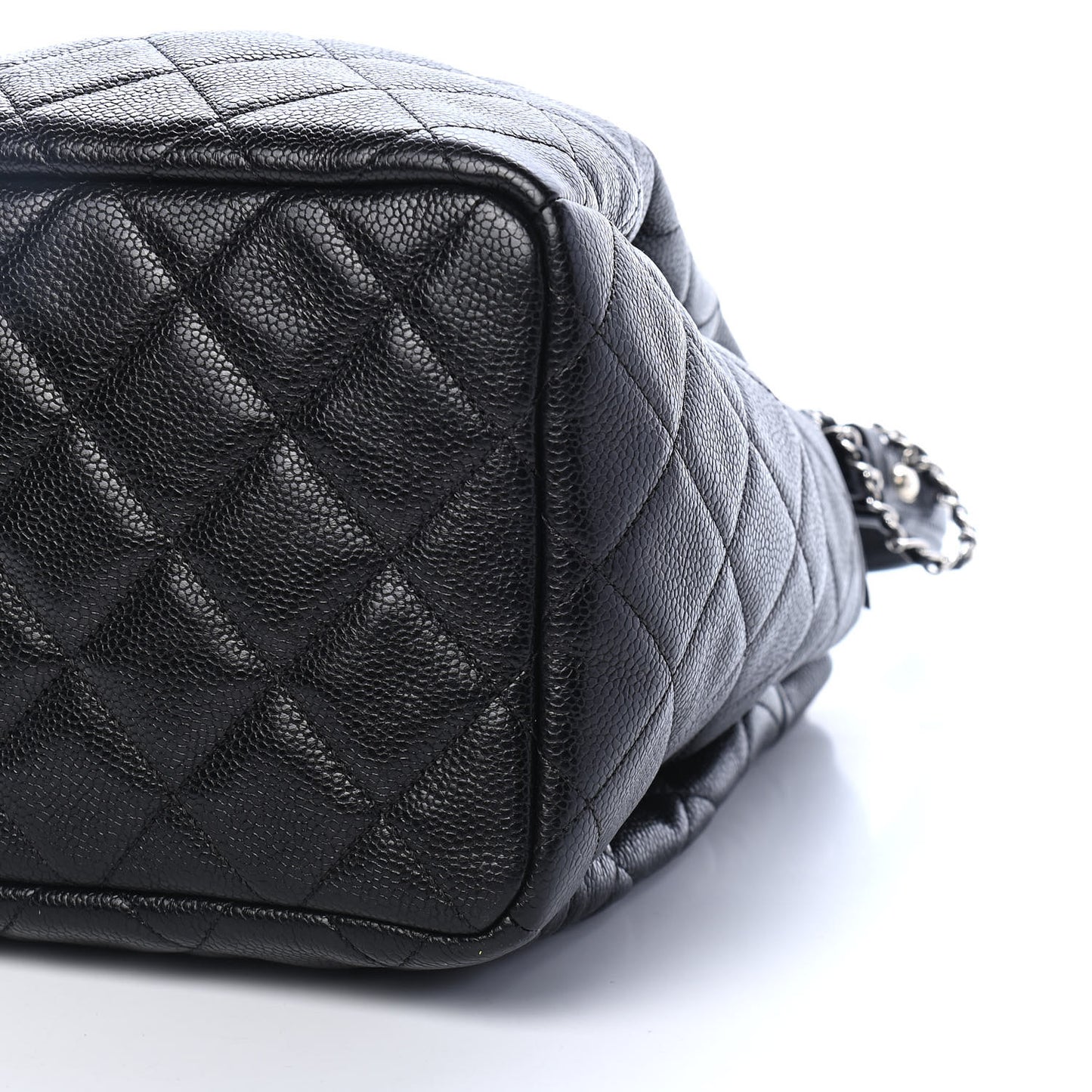 Caviar Flat Quilted CC Chain Bucket Drawstring Bag Black