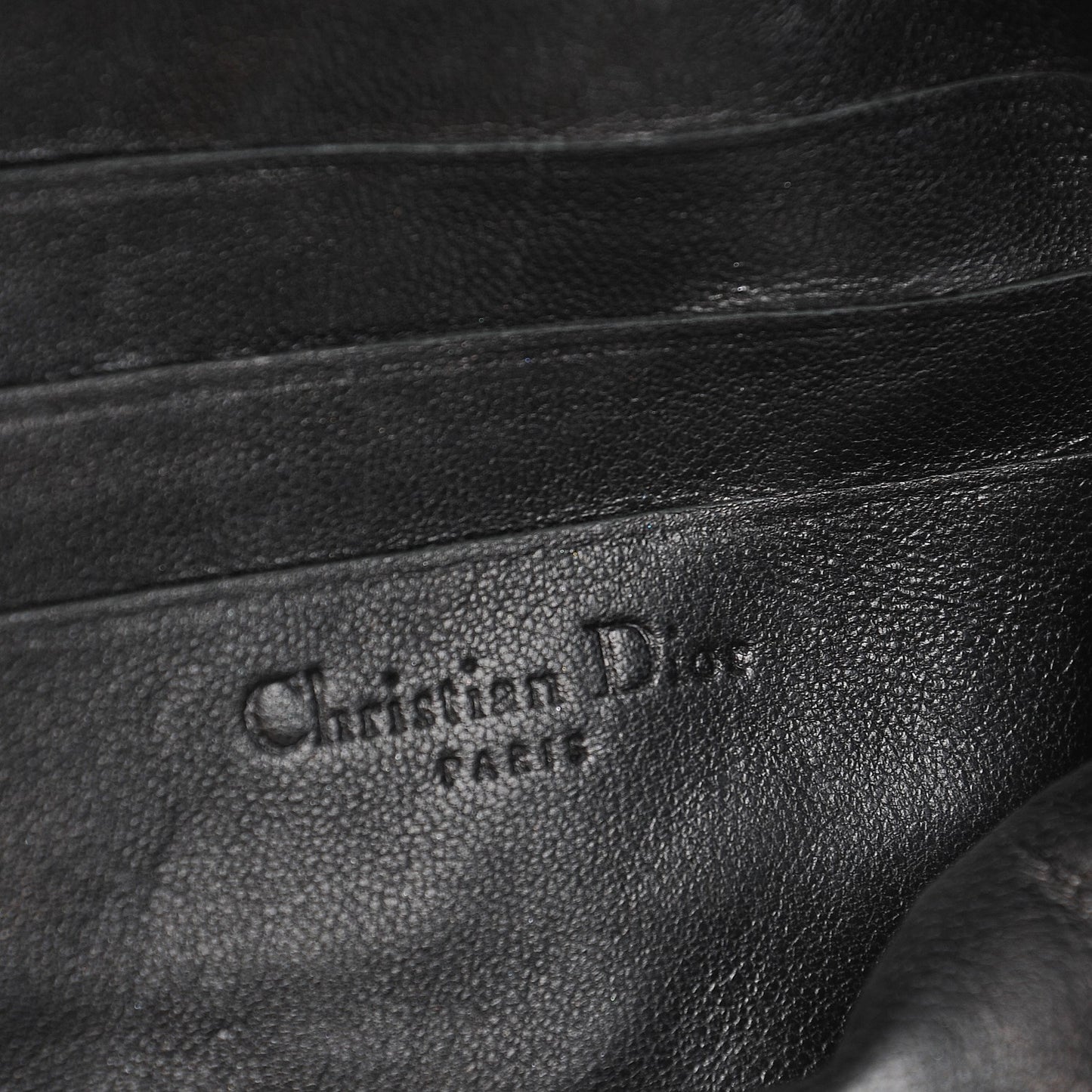 Lambskin Cannage New Lock Pouch Black