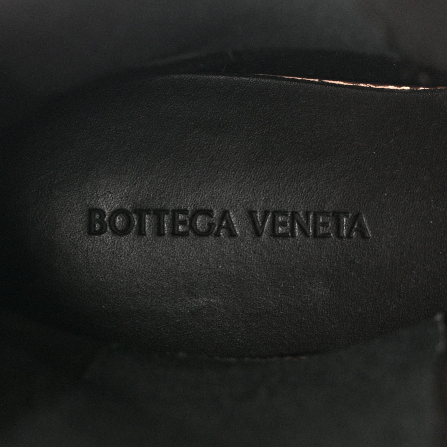 Bottega Veneta Calfskin The Tire Chelsea Boots 40 Black Hollyhock 7 of 13