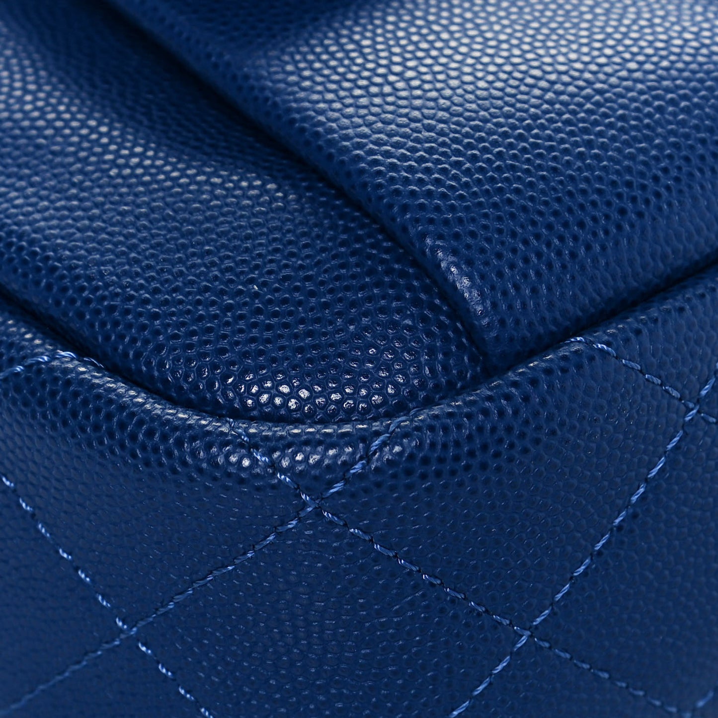 Caviar Quilted CC Day Camera Case Blue