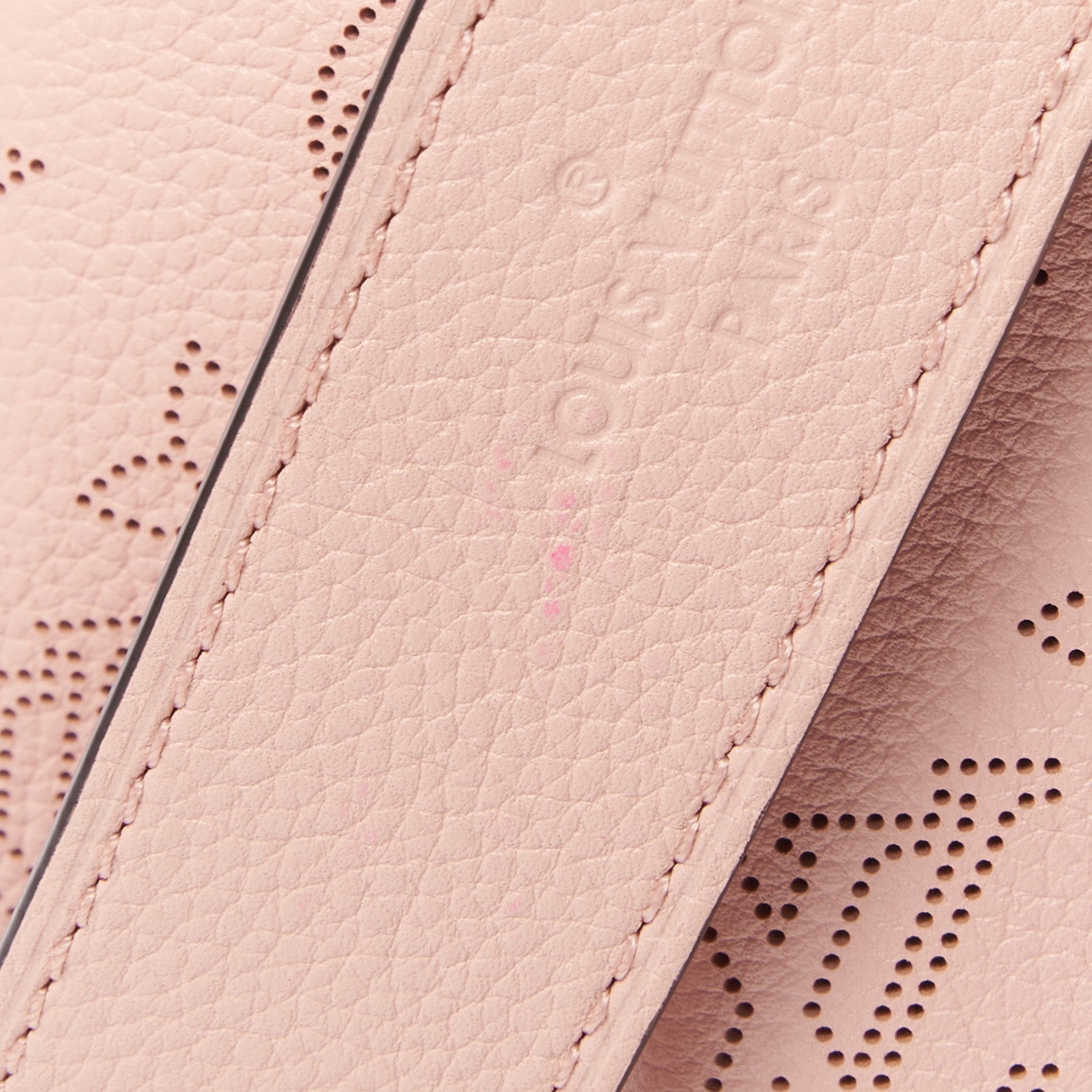 Louis Vuitton Mahina Babylone PM Magnolia 9 of 9