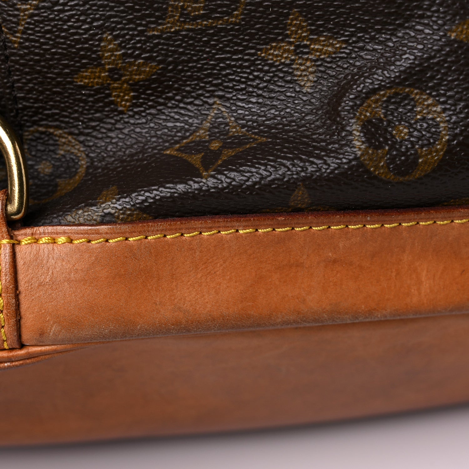 Louis Vuitton Monogram Montsouris MM Backpack 19 of 32