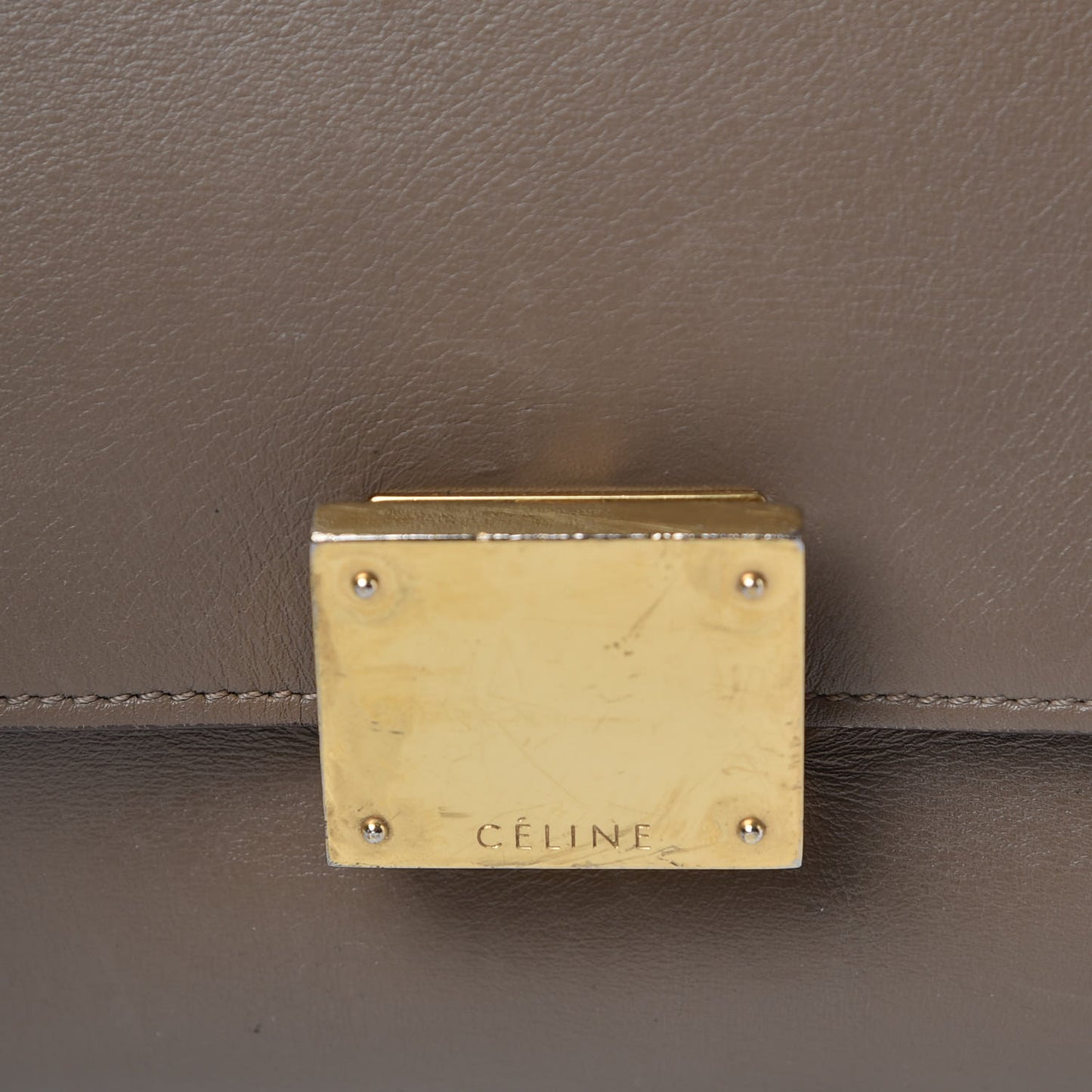 Smooth Calfskin Medium Trapeze Taupe