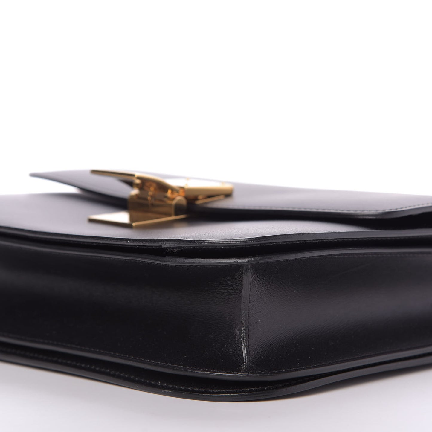 Box Calfskin Medium Classic Box Flap Bag Black