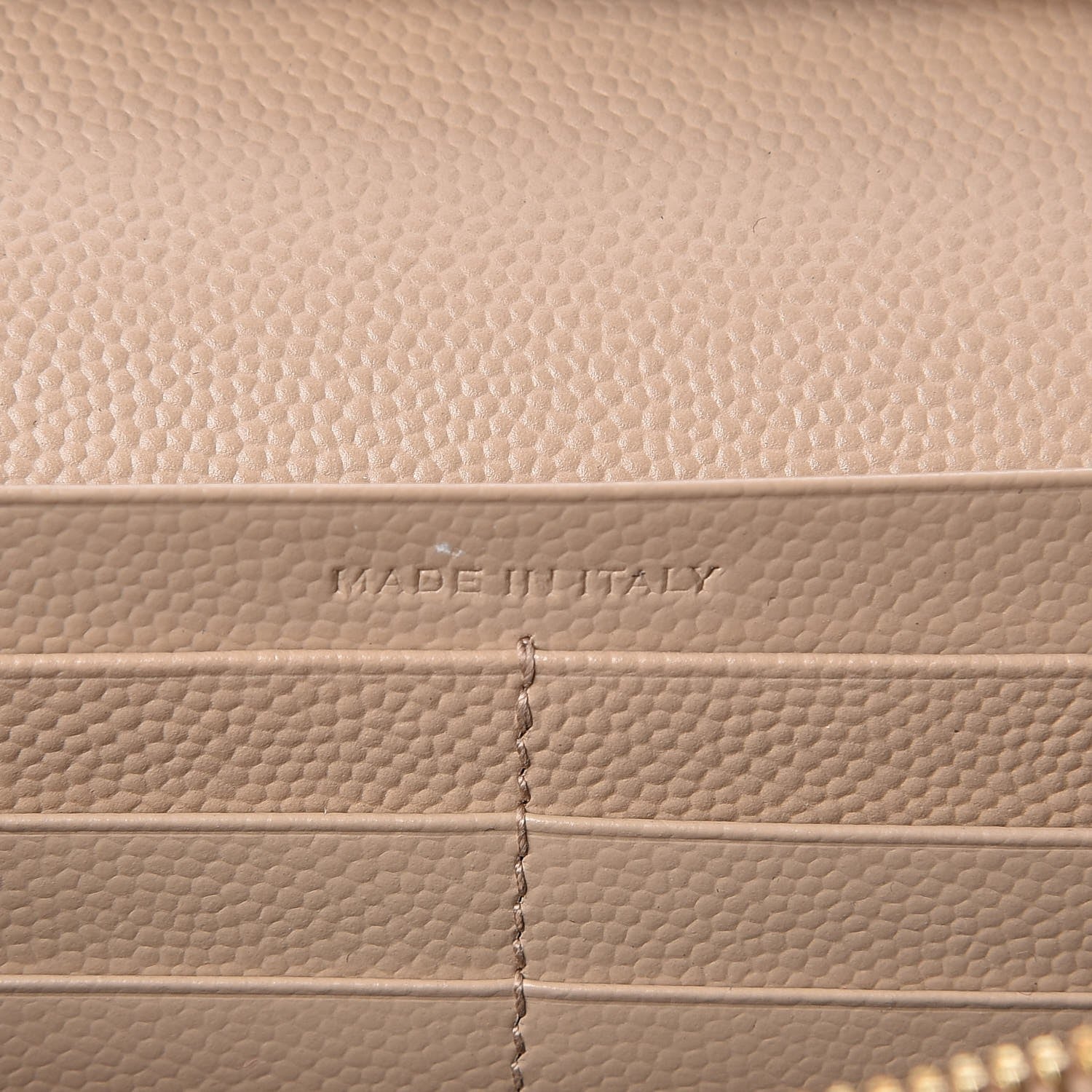 Saint Laurent Grain De Poudre Monogram Chain Wallet Dark Beige 6 of 8