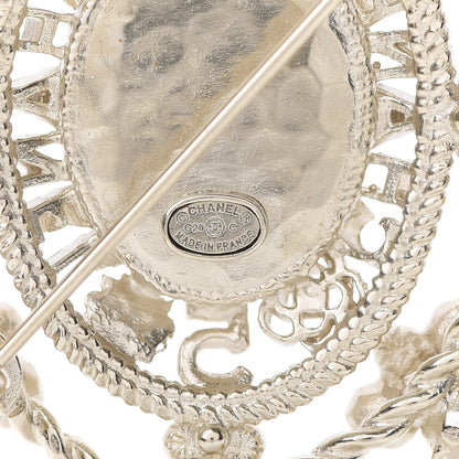 Chanel Pearl Crystal CC Brooch Gold 4 of 5