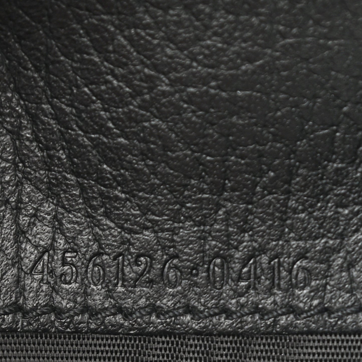 Pebbled Calfskin GG Marmont Card Case Black