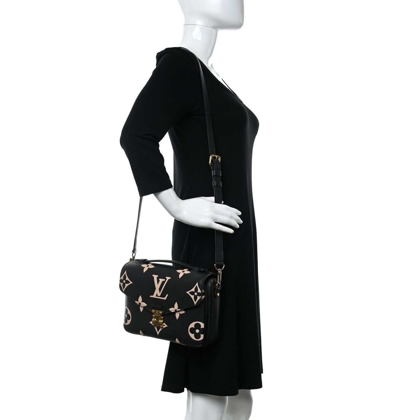 Empreinte Monogram Giant Pochette Metis Black Beige