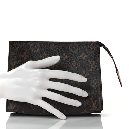Louis Vuitton Monogram Toiletry Pouch 19 3 of 10