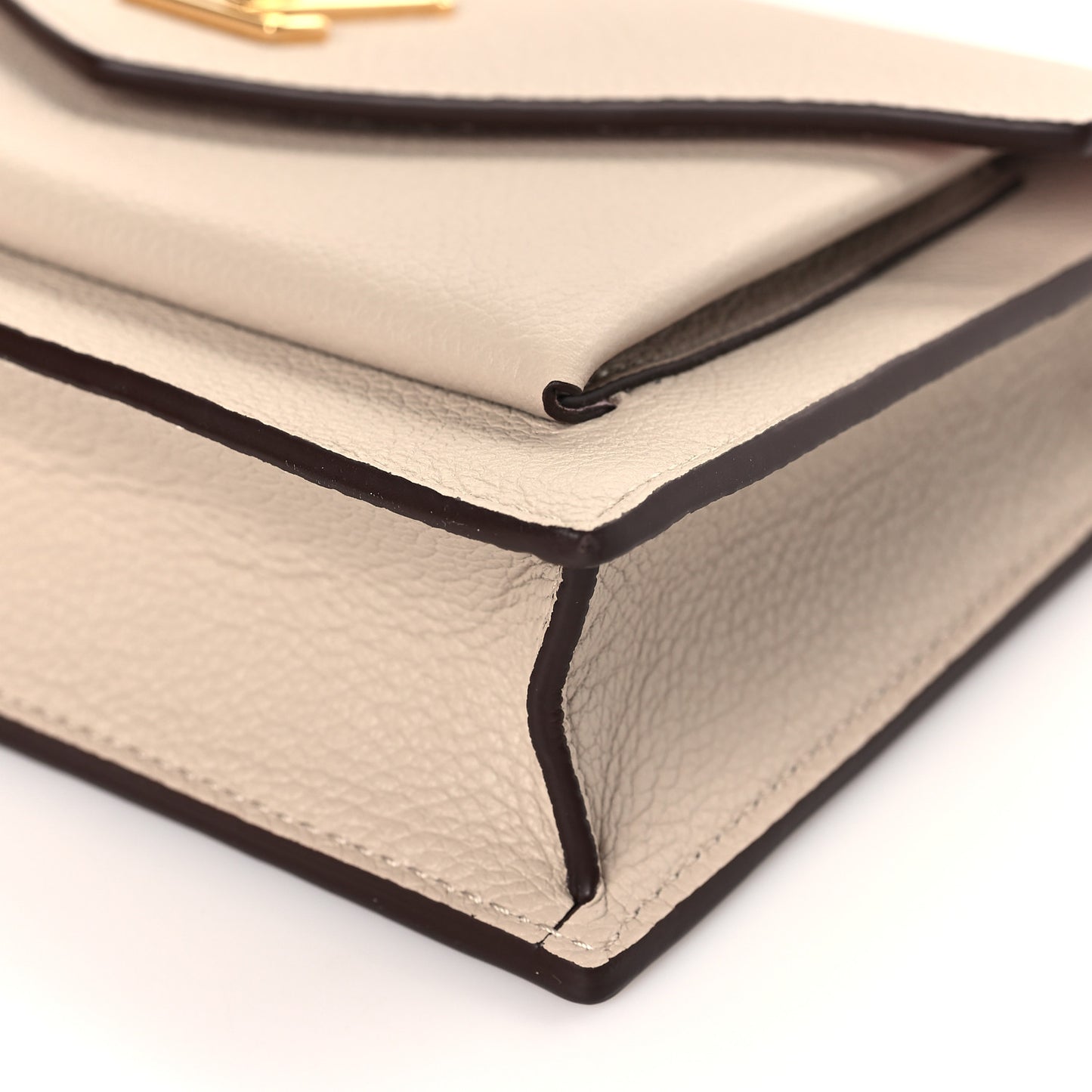 Soft Calfskin My Lockme Chain Pochette Greige