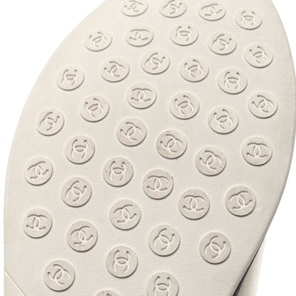 Chanel Lycra Womens CC Sneakers 39.5 White Black 6 of 8