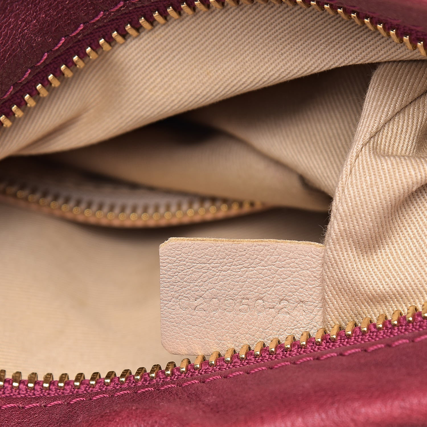 Chloe Calfskin Medium Paraty Cyclamen 7 of 16