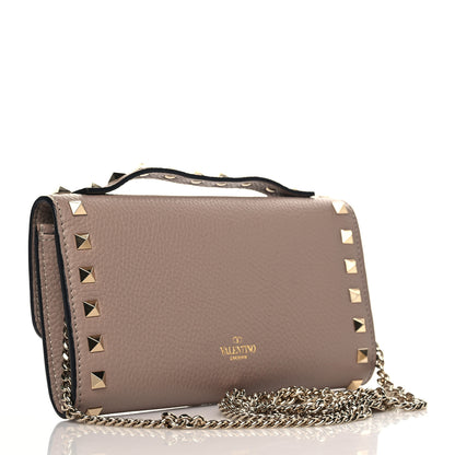 Valentino Garavani Pebbled Calfskin Rockstud Flip Lock Wallet On Chain Poudre 3 of 8