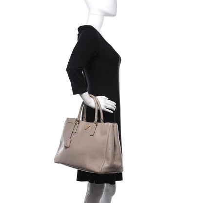 Prada Saffiano Lux Large Tote Argilla 2 of 19