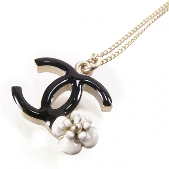 Chanel Camelia CC Logo Necklace 4 of 5