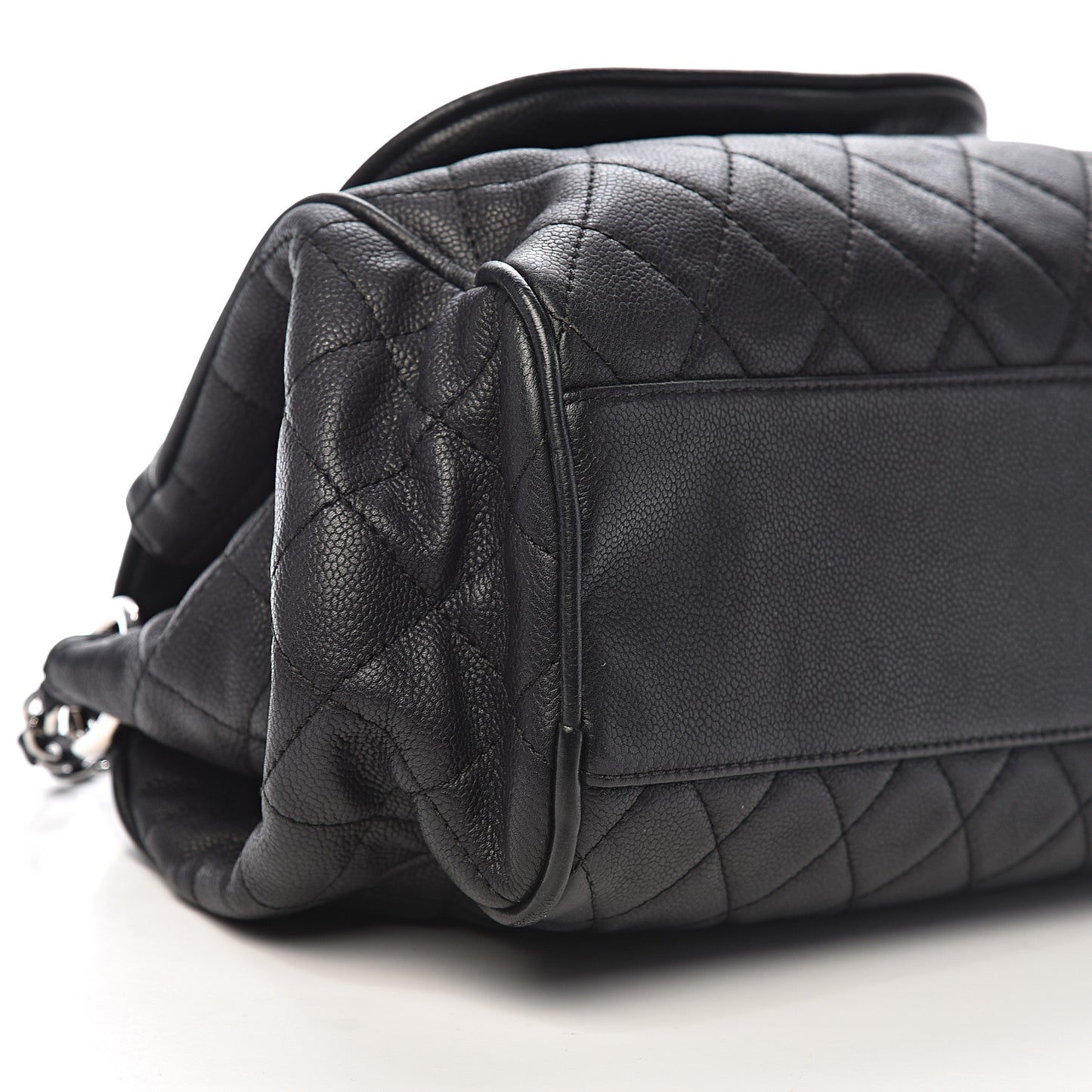 Caviar Quilted Timeless Accordion Flap Black