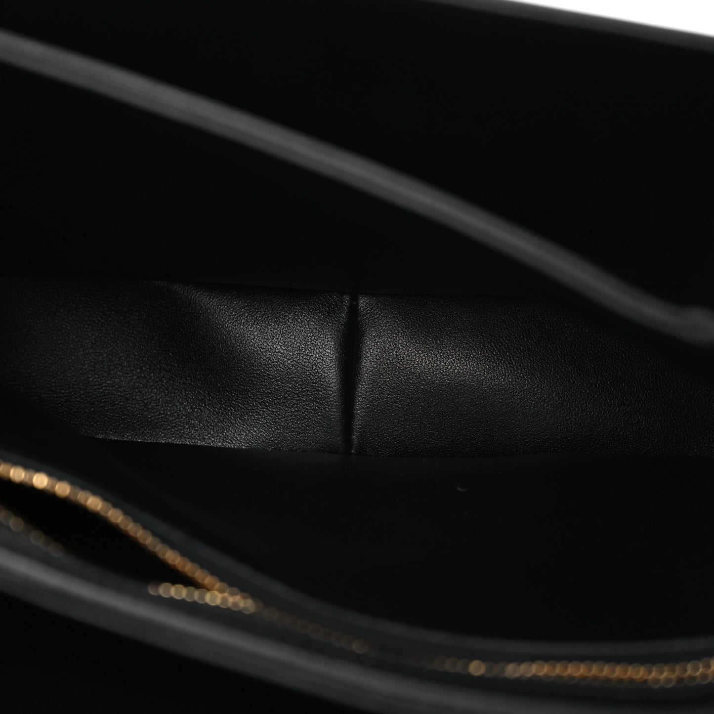 Shiny Calfskin Medium Triomphe Black
