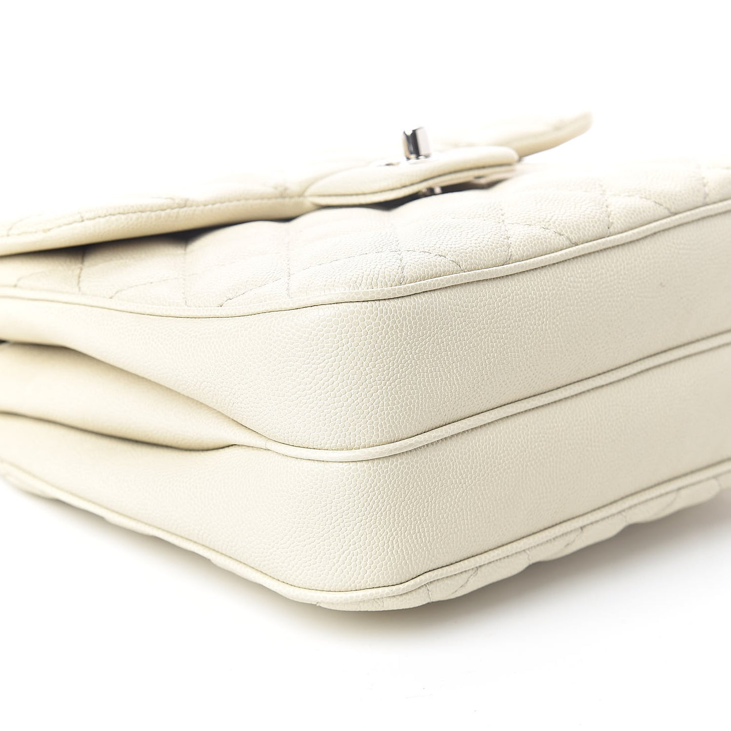 Caviar Quilted Medium Urban Companion Flap White
