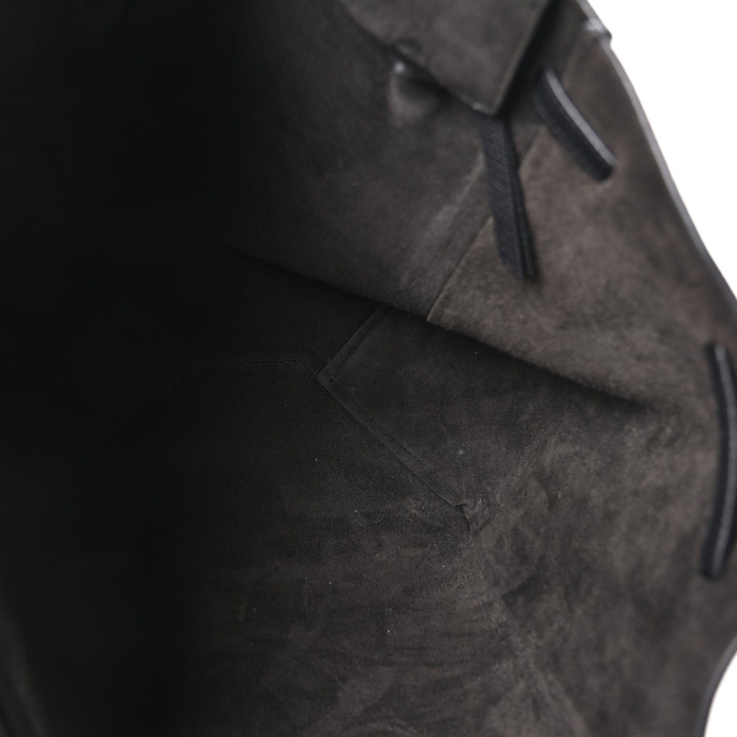 Soft Grained Calfskin Small Belt Cabas Phantom Black