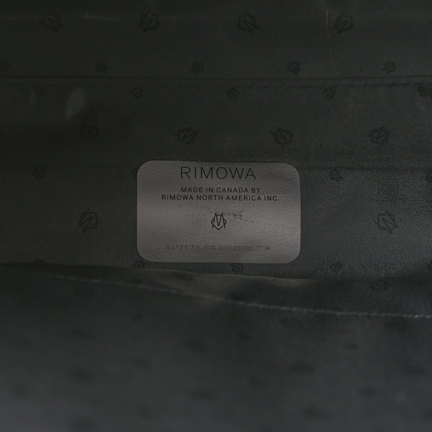 Rimowa Matte Polycarbonate Essential Sleeve Compact Black 5 of 12