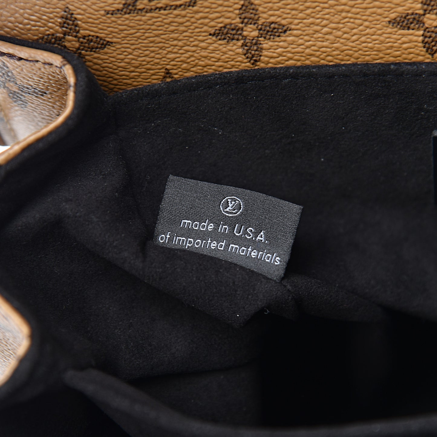 Reverse Monogram Pochette Metis