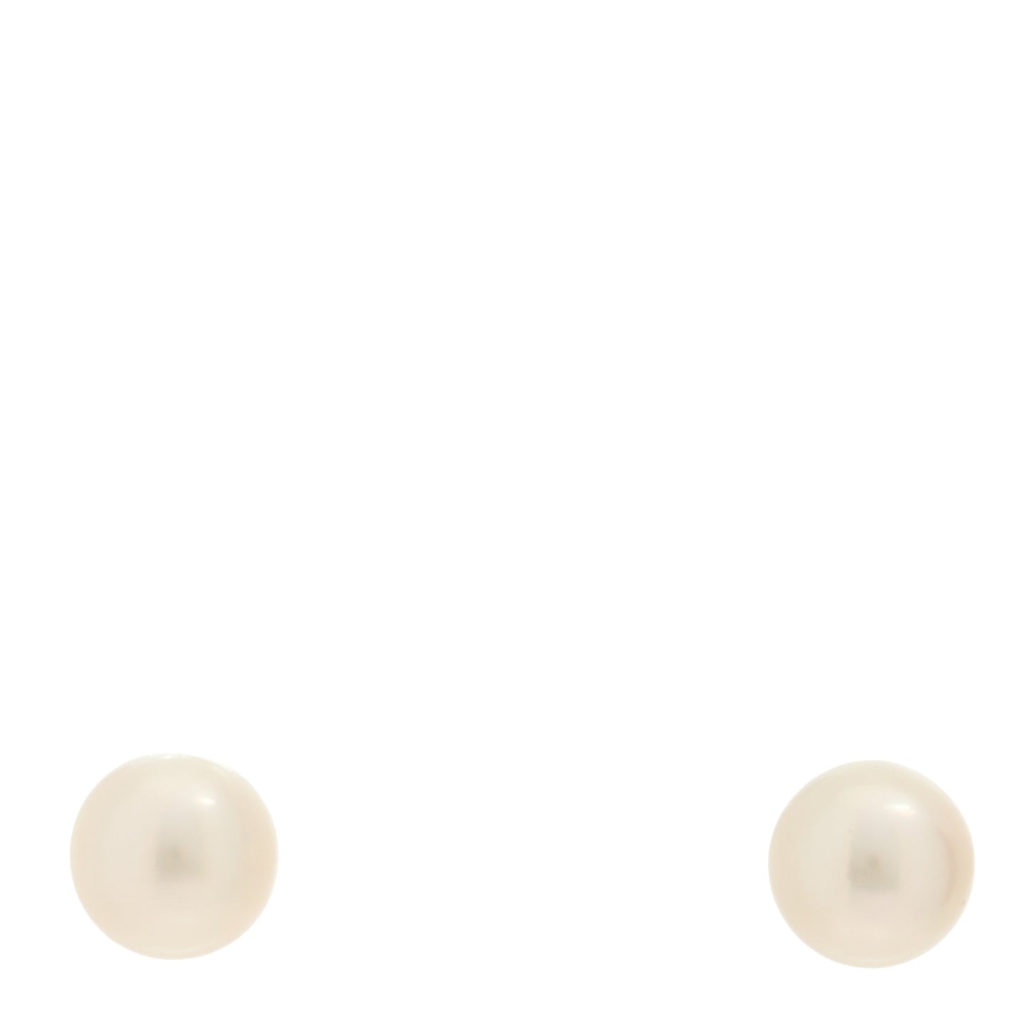 18K White Gold Akoya Cultured Pearl 6-6.5mm Stud Earrings