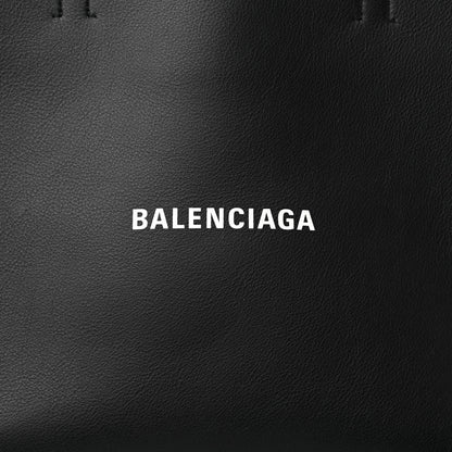 Balenciaga Smooth Calfskin Everyday East West Tote Bag Grey Black White 7 of 10