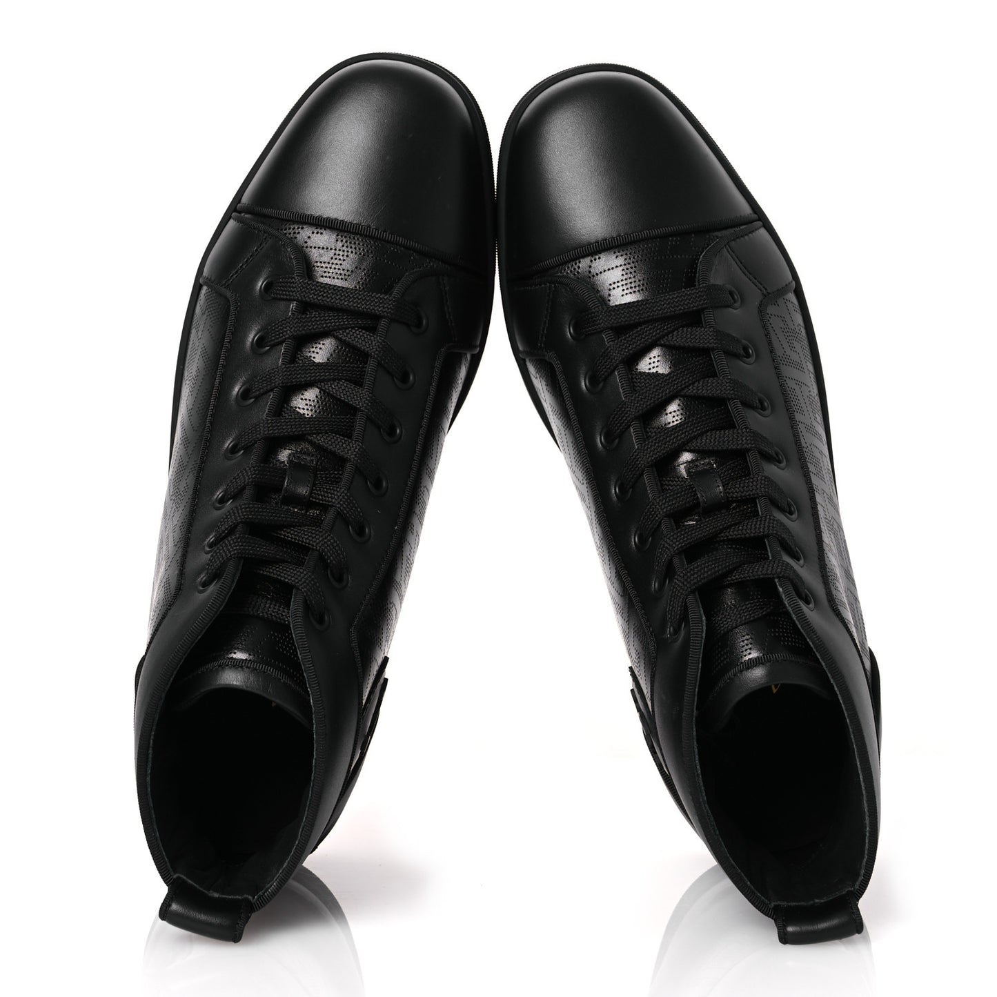 Calfskin Techno Perforated CL Mens Louis Orlato Flat Sneakers 43 Black