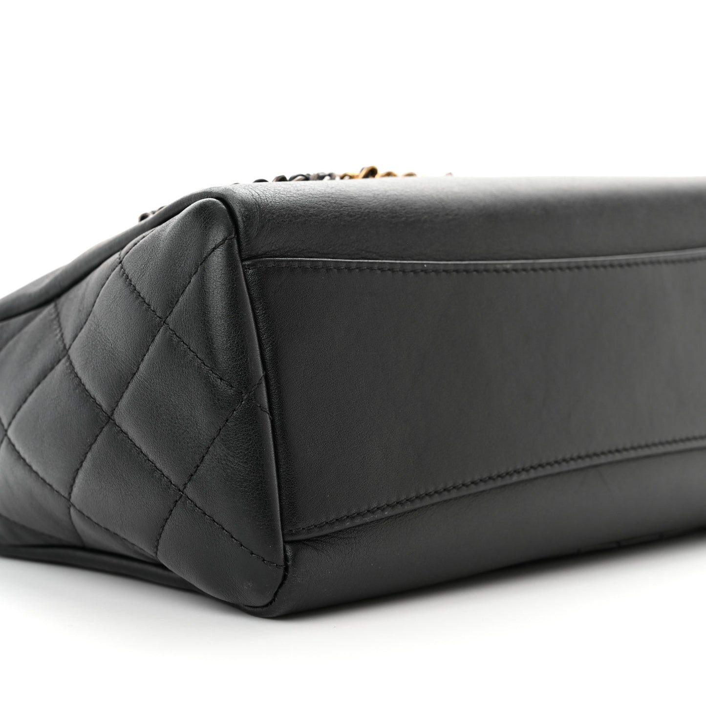Calfskin Chain 20s Signature Hobo Black
