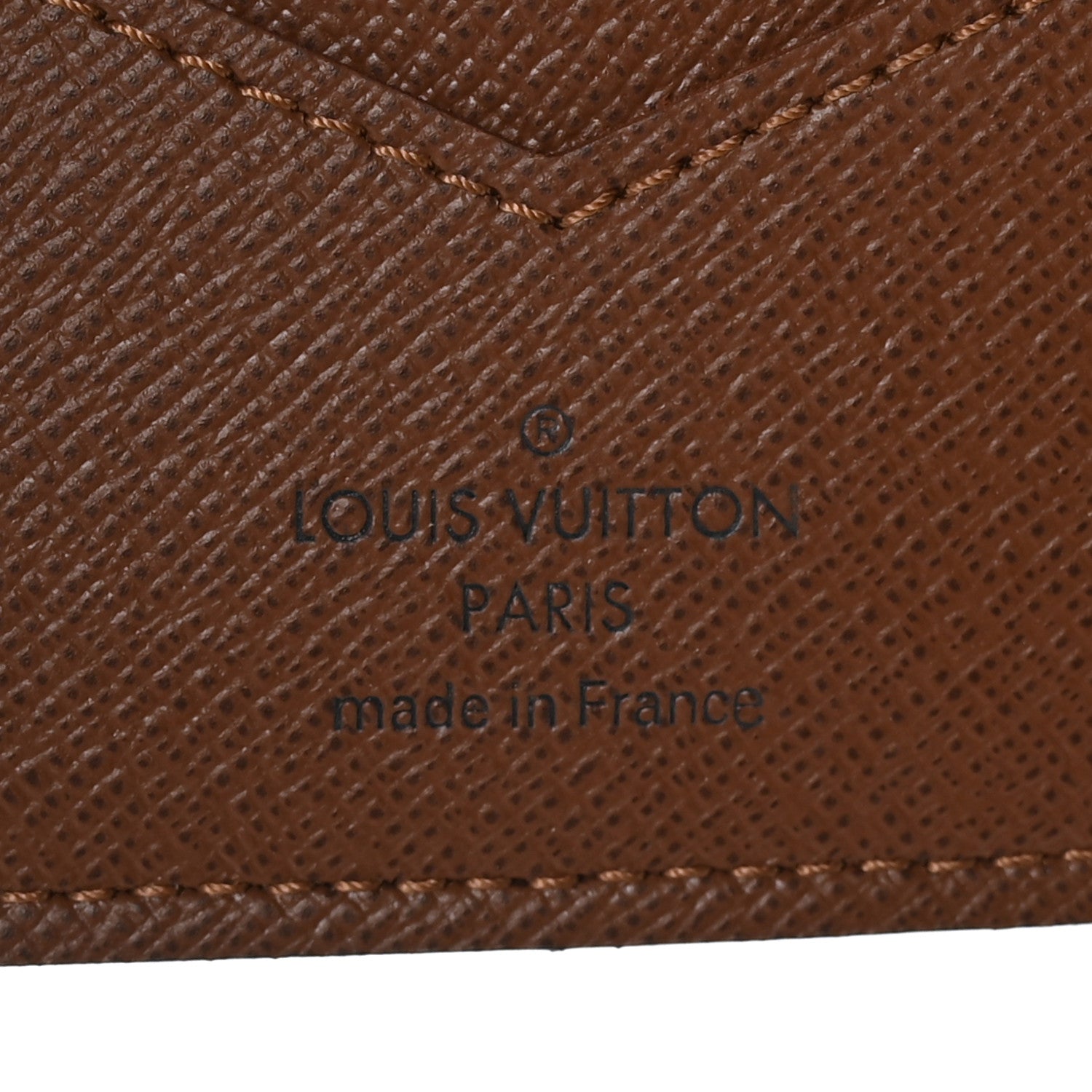 Louis Vuitton Monogram Passport Cover 6 of 6